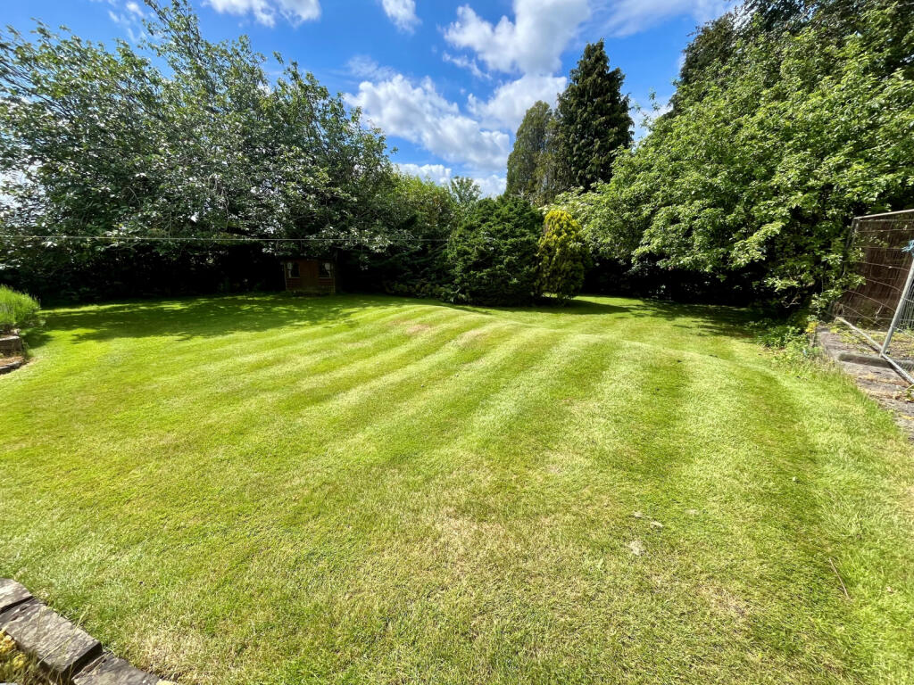 House in Brough, Ellerker - View 4