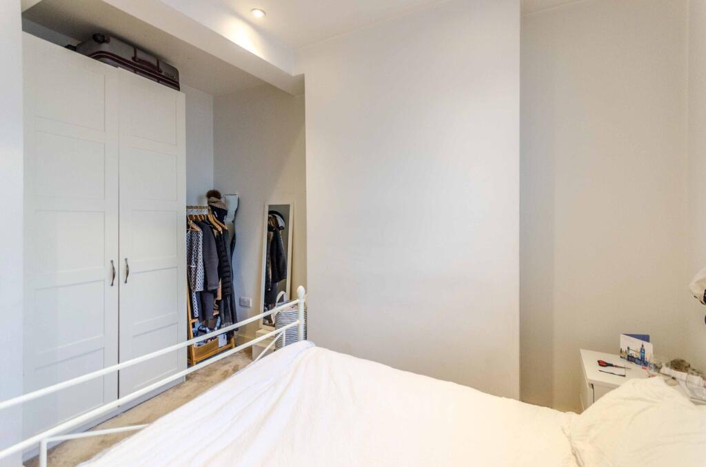 Apartment in London, Angel, Islington - View 5