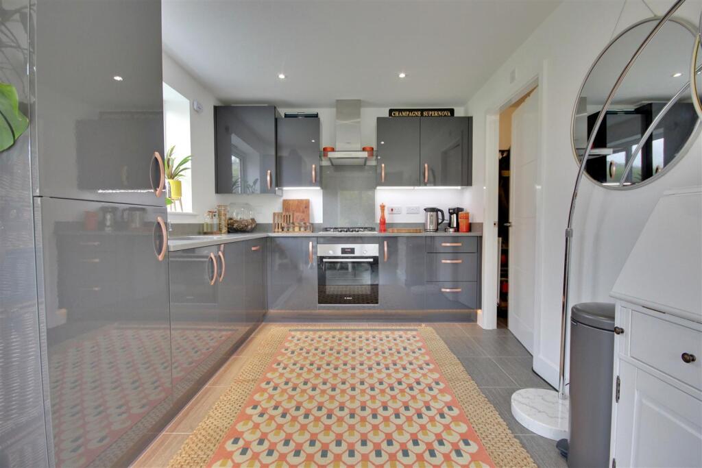 House in Woodmansey - View 3