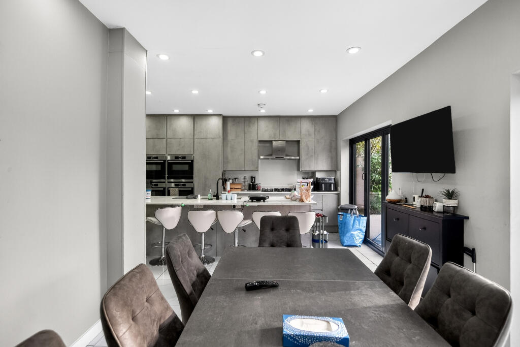 Additional image 6 of Michael Road, Smethwick, B67