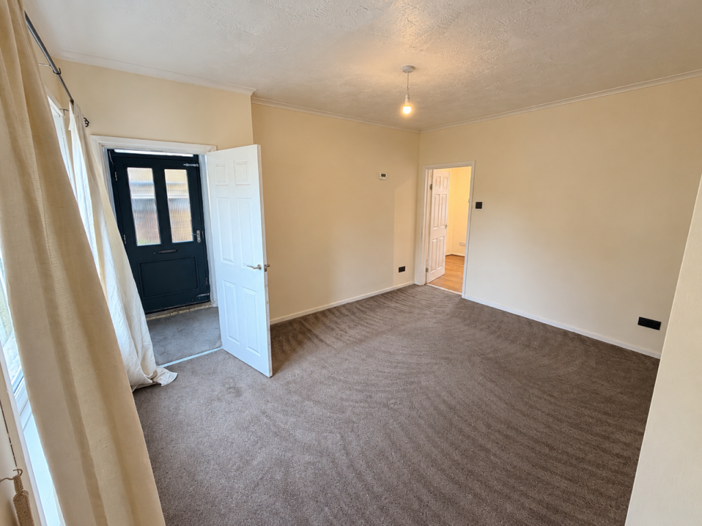 House in Sheffield - View 4