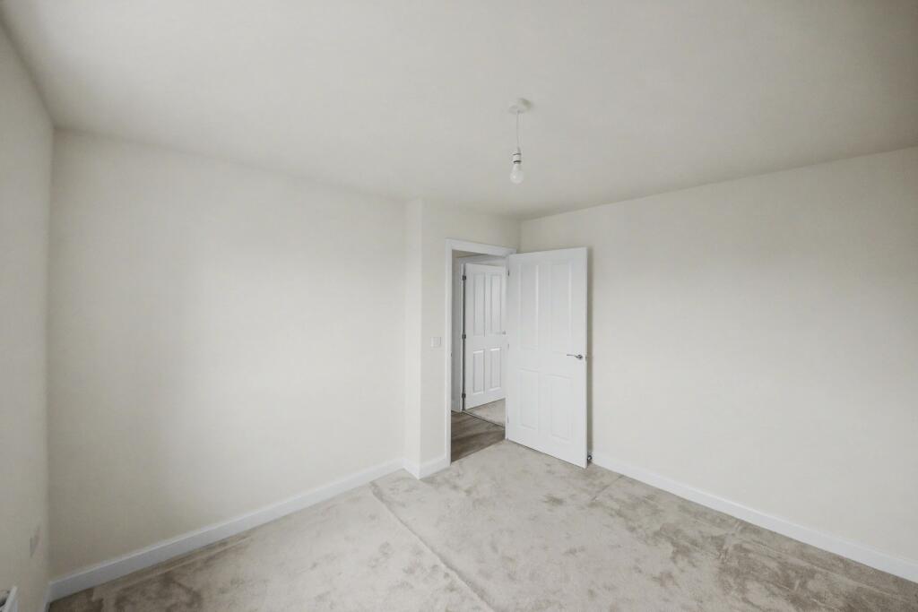 Apartment in Buckingham, Buckinghamshire - View 4