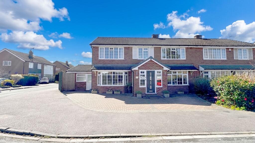 Main image of property: South Mead, Poynton, SK12