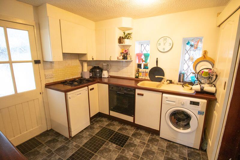 Conway Street, Farnworth, Bolton, BL4 9LL photo 3
