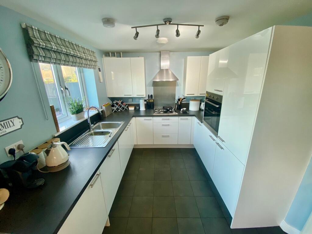 House in Peterborough, Hampton Hargate - More