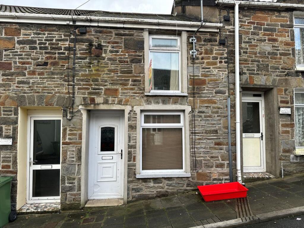 Main image of property: 26 Ynysllwyd Street, Aberdare, Mid Glamorgan, CF44 7NW