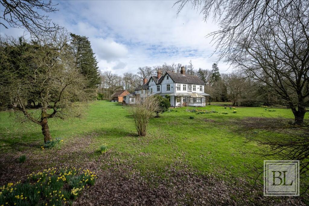 Main image of property: Tye Lane, Bramford Tye, Ipswich, IP8