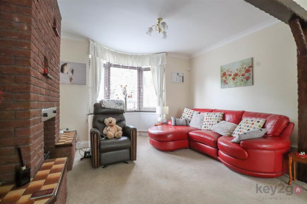 Ridgeway Road, Hollinsend, Sheffield, S12 photo 4