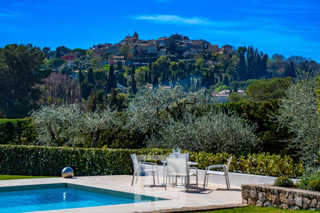 Main image of property: Provence-Alps-Cote d`Azur, Alpes-Maritimes, Mougins