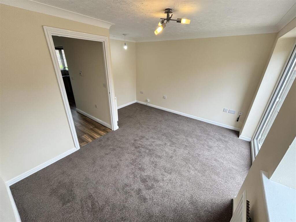 Jarvis Road, Peterlee, County Durham photo 3