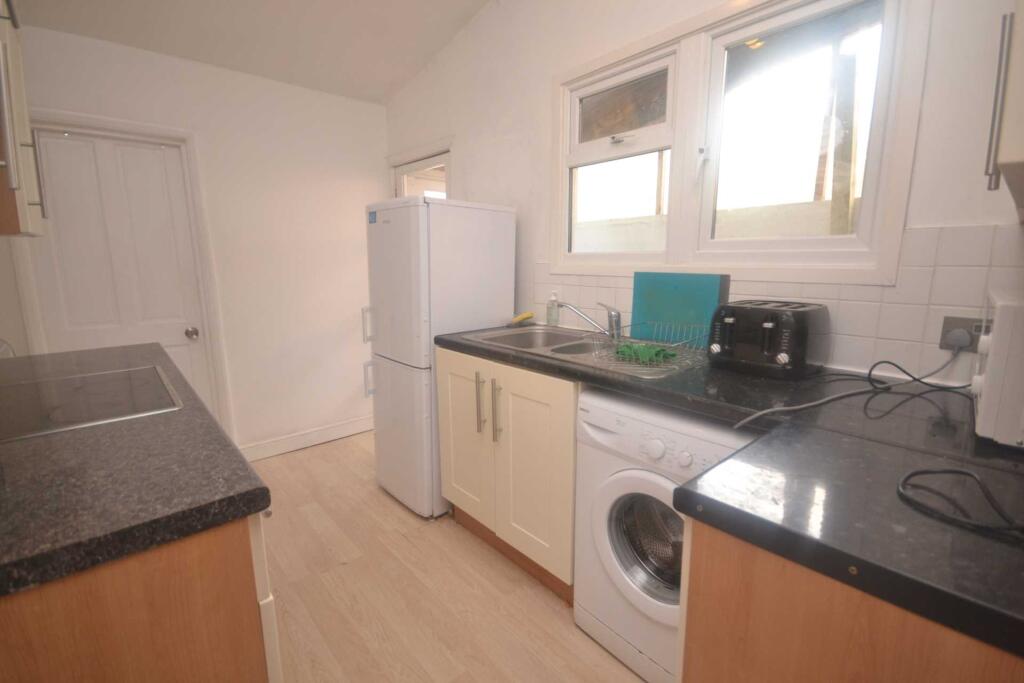 House in Reading, Newtown - View 2