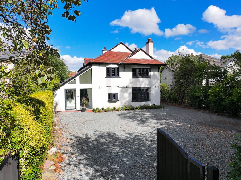 Main image of property: Brooklands Road, Sale, M33