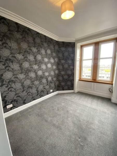 Apartment in Perth, Bridgend - View 4