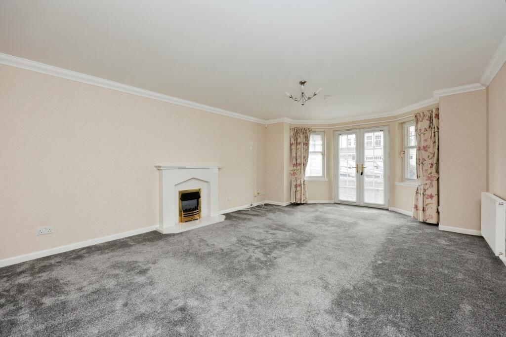 Apartment in Edinburgh, Cramond - View 5