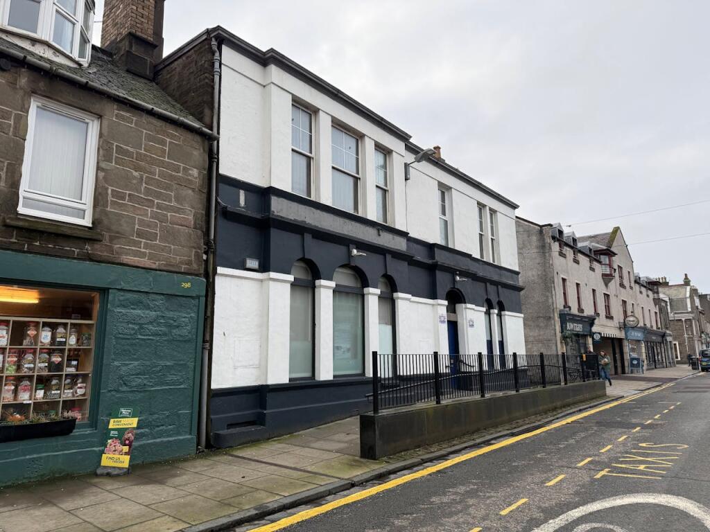 Main image of property: 288 Brook Street, Broughty Ferry, Dundee, DD5 2AP