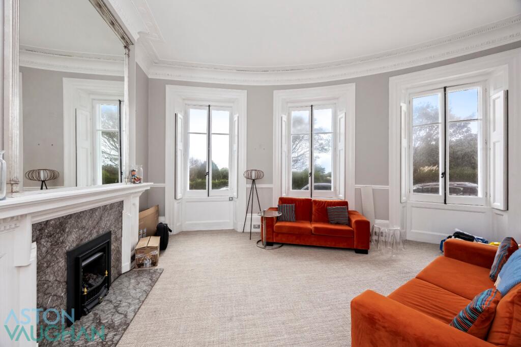 Apartment in Brighton - View 3