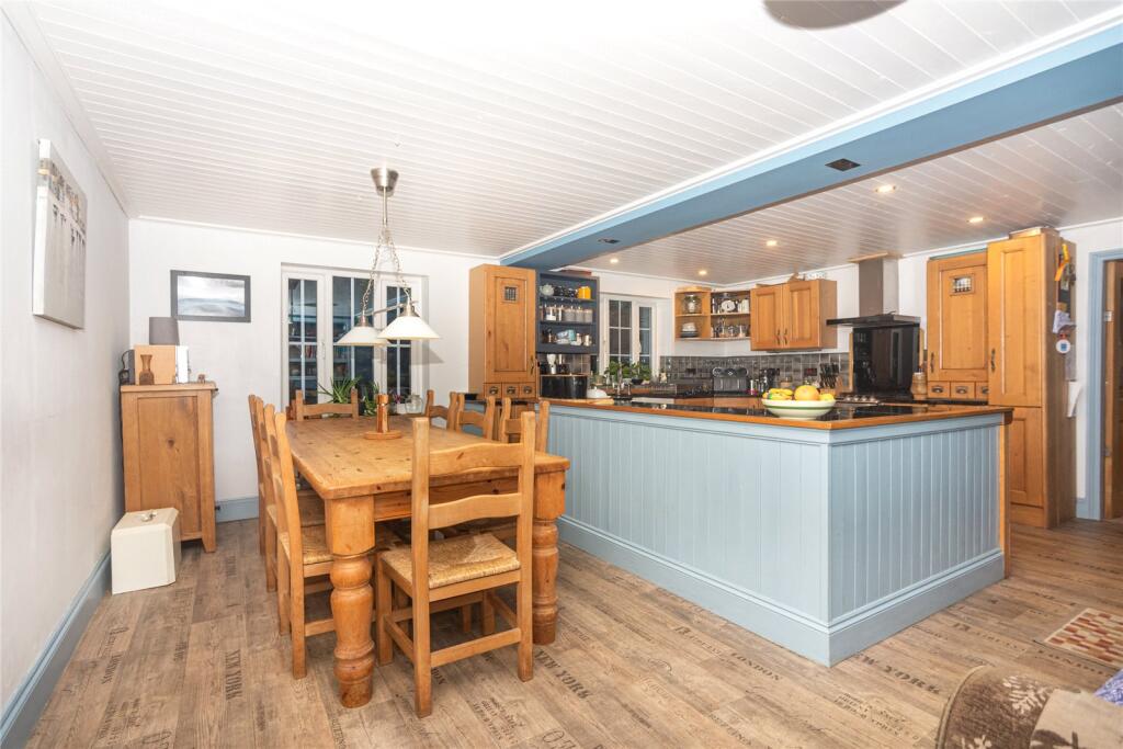 Ffordd Gethin, Betws-y-Coed, Conwy, LL24 photo 4