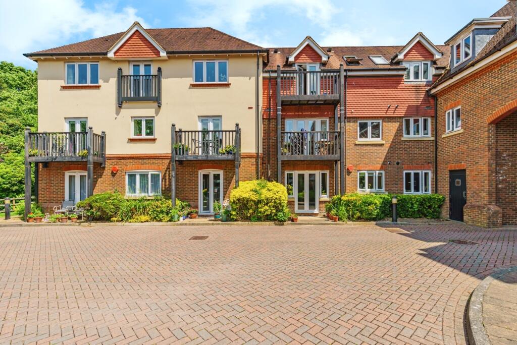 Main image of property: Copthorne Common Road, Copthorne, Crawley, West Sussex, RH10