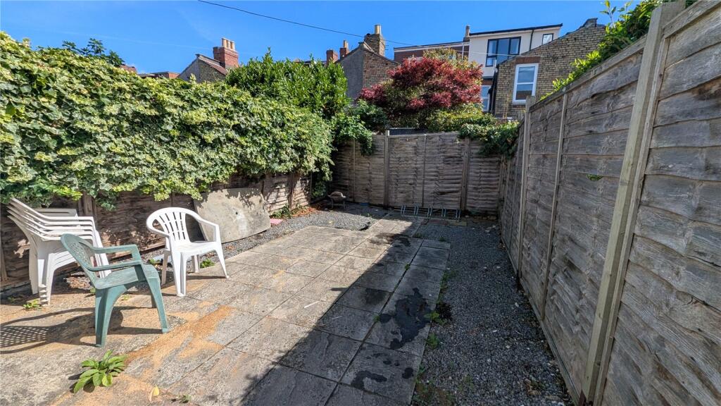 House in Bristol - More
