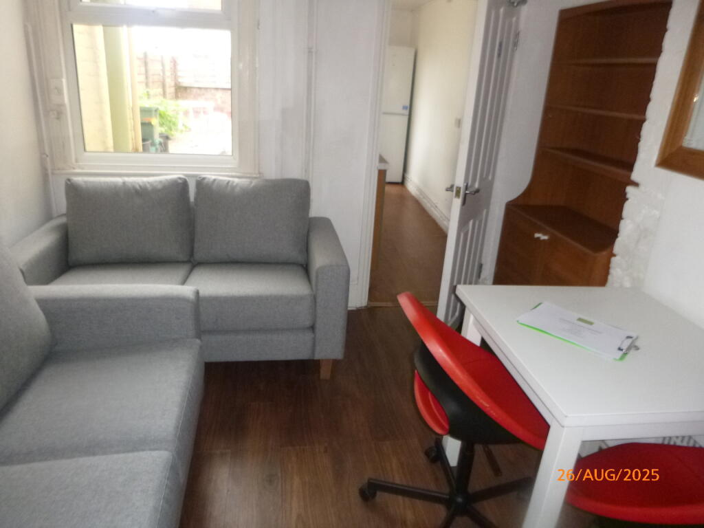 House in Exeter - View 2