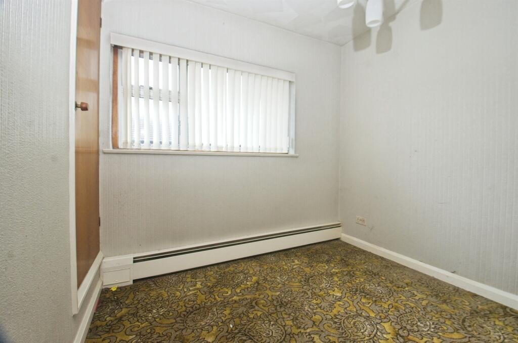 House in Pontypridd, Rhondda Cynon Taf - View 5