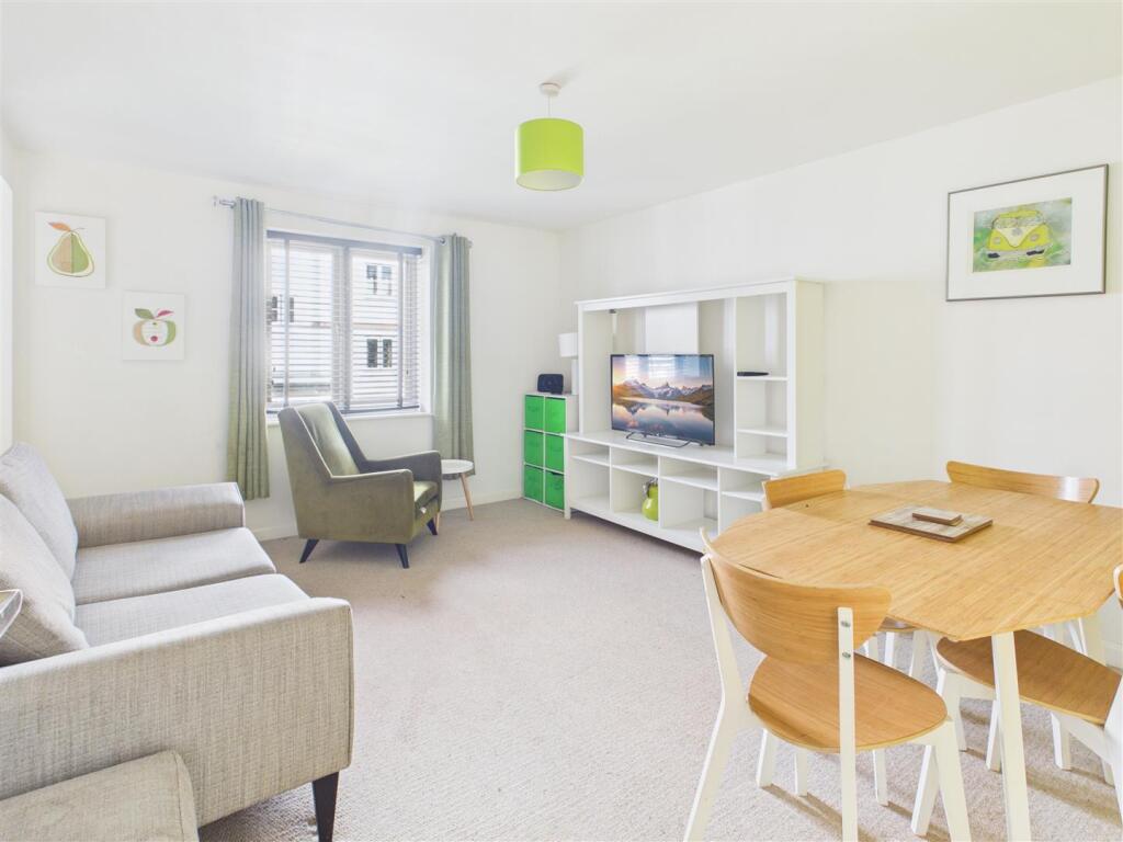 Apartment in Coventry - View 5