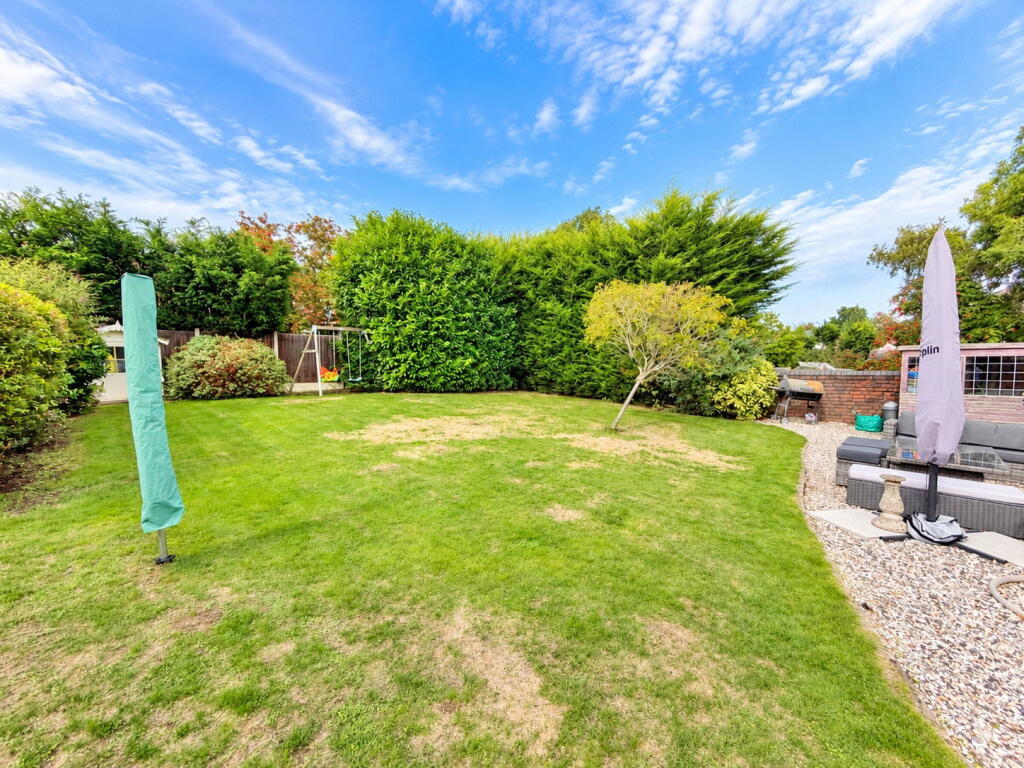 House in Dudley, Saltbrook End - View 4