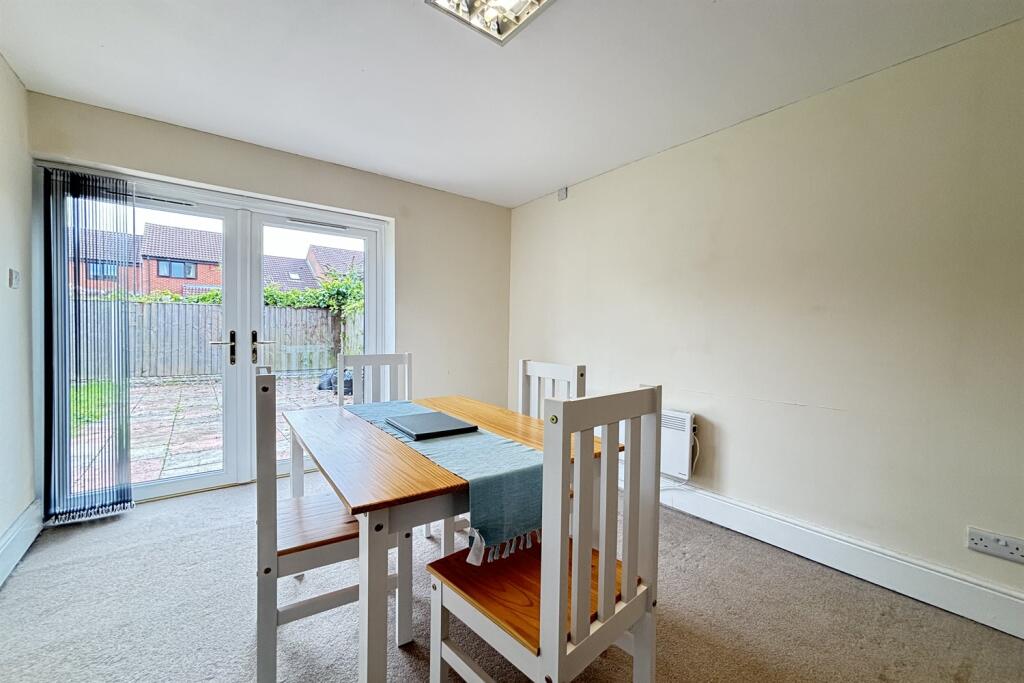House in Nottingham, Old Lenton, Lenton - More