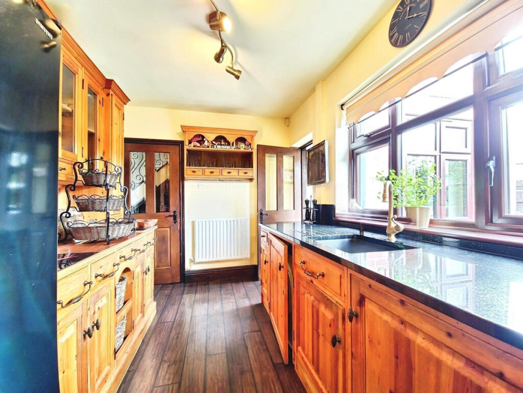 House in Derby, Sunny Hill - More