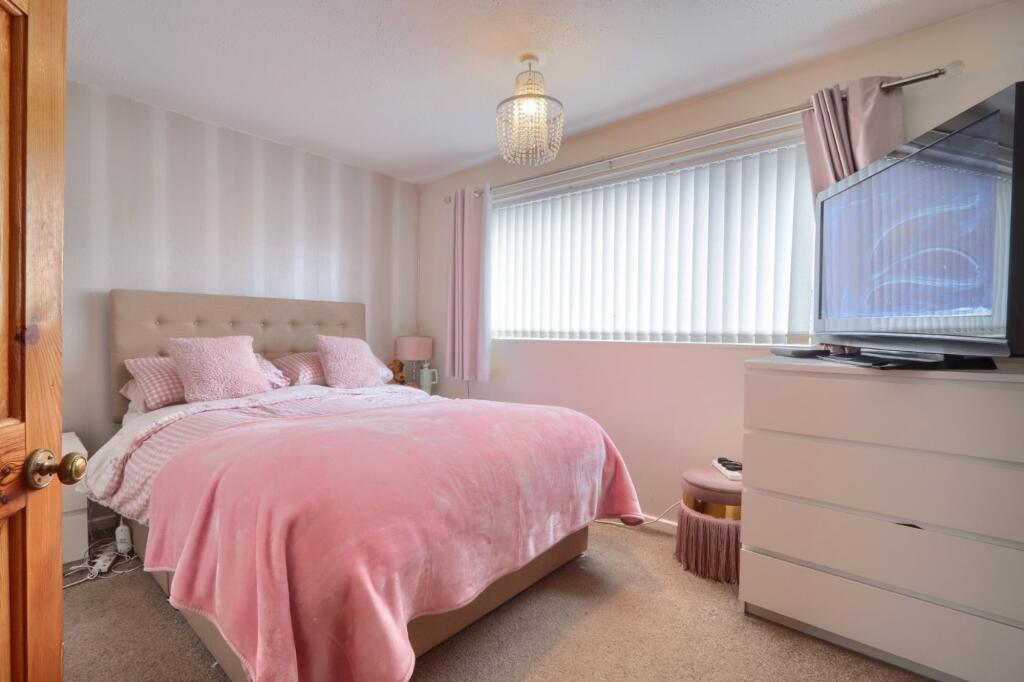 House in Stockton-on-Tees - More