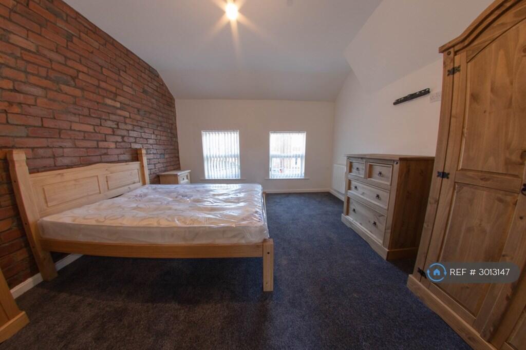 Apartment in Leeds - View 5