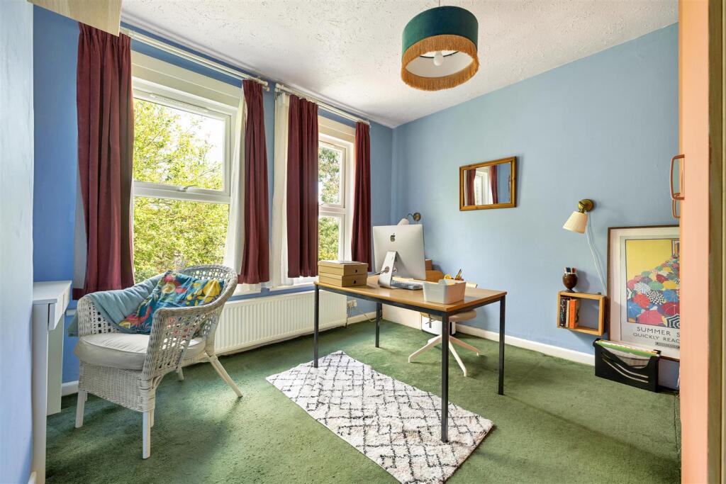 Brettenham Road, Walthamstow - View 5