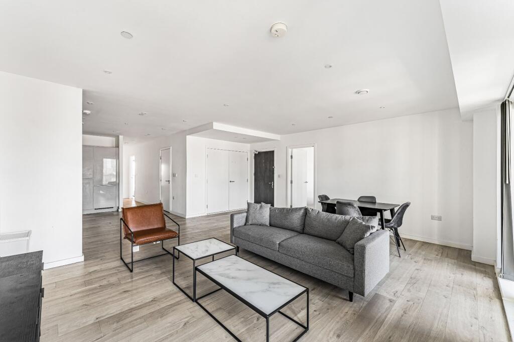 Main image of property: 25 Silvertown Way, 
Bromley-by-Bow, E16