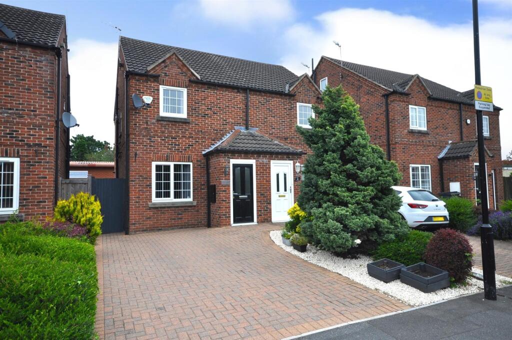 Main image of property: Foundry View, Queen Street, Thorne, DN8