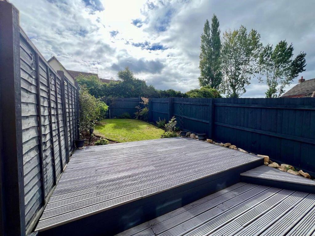 House in Dudley - More