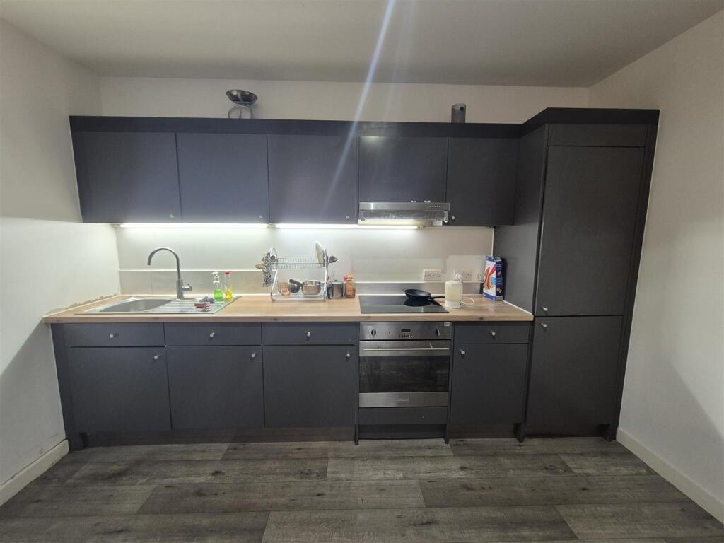 Apartment in Leicester - View 5