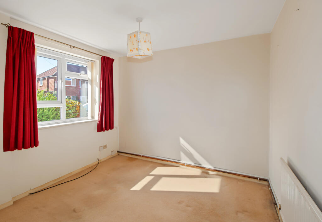 Apartment in Kingston upon Thames - View 5