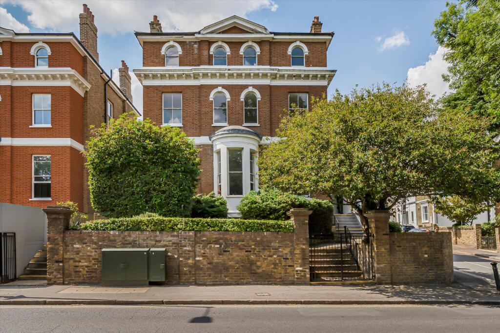 Main image of property: Montford House, Richmond, Queens Road, TW10