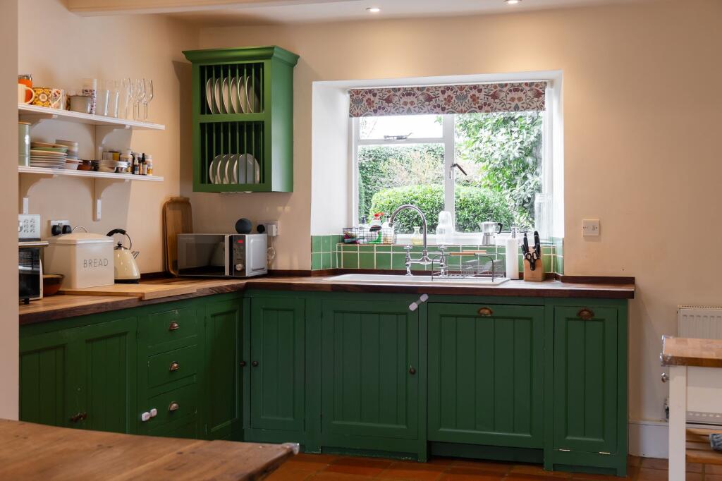 Croft Lane, Adderbury, OX17 - View 4