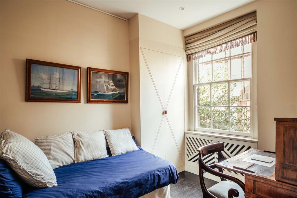Apartment in London - View 5