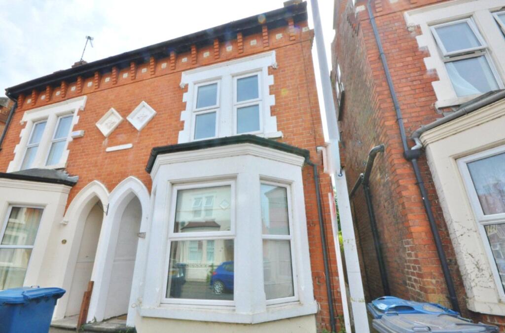 Main image of property: Rosebery Avenue, West Bridgford, Nottingham, Nottinghamshire, NG2