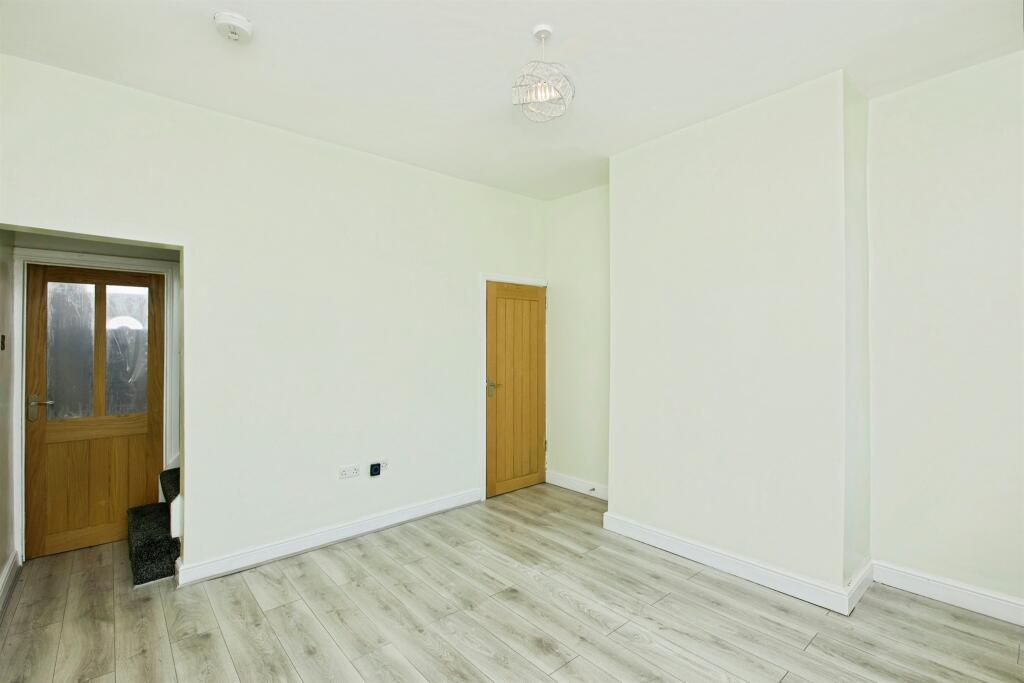 House in Derby - View 4
