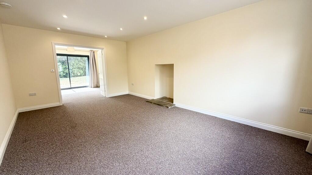 House in Northampton - More