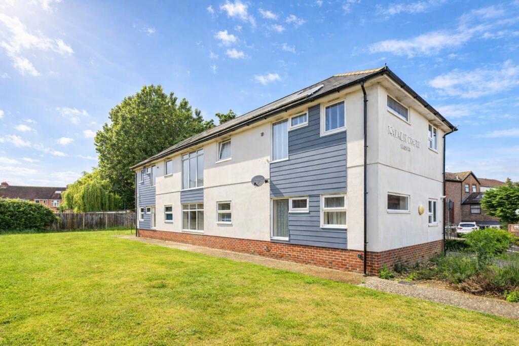 Main image of property: Park Lane, Cosham, Portsmouth, PO6