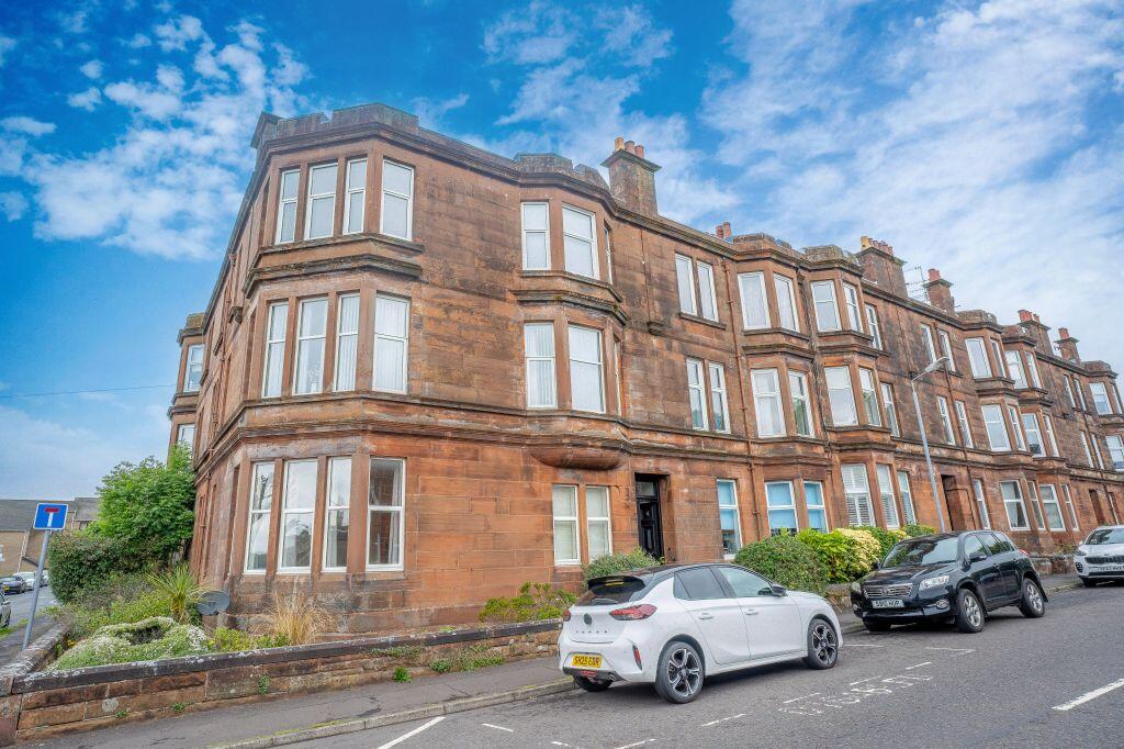 Main image of property: 1/M 9, Charles Street, Largs, KA30 8HJ