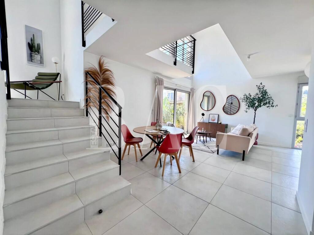 Main image of property: Provence-Alps-Cote d`Azur, Alpes-Maritimes, Antibes
