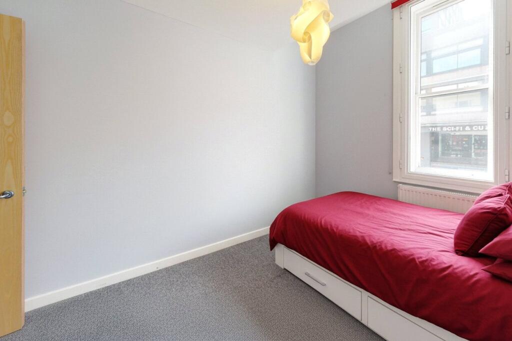Apartment in Bristol - View 5