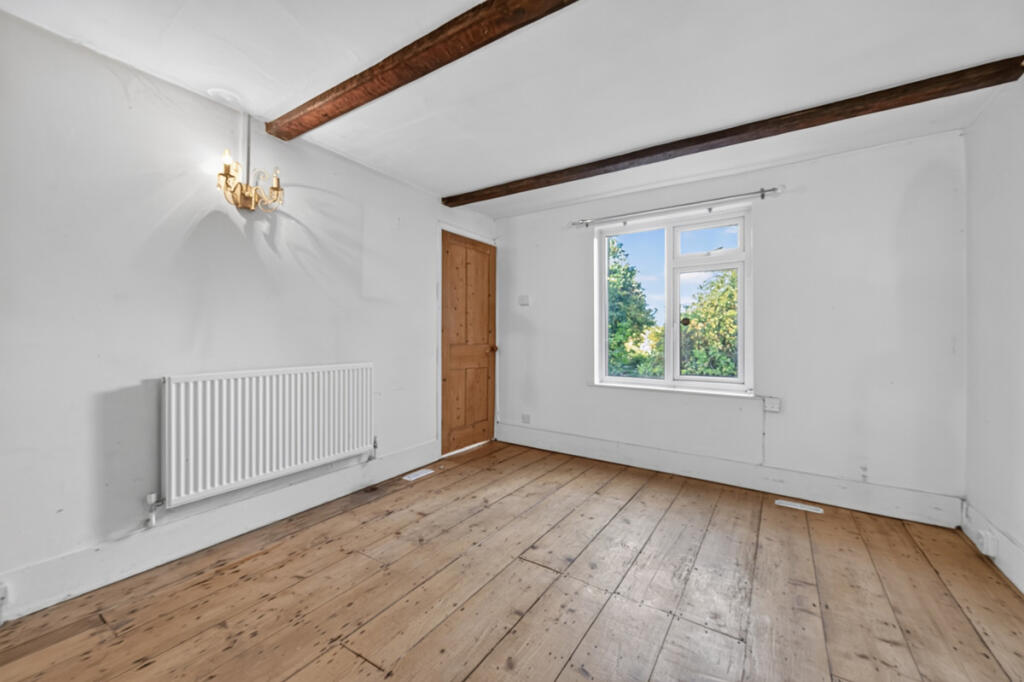 House in Tonbridge - View 2