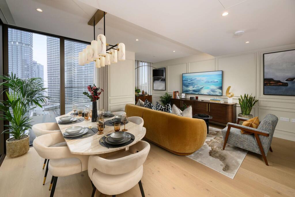 Main image of property: South Quay Plaza, Canary Wharf, E14