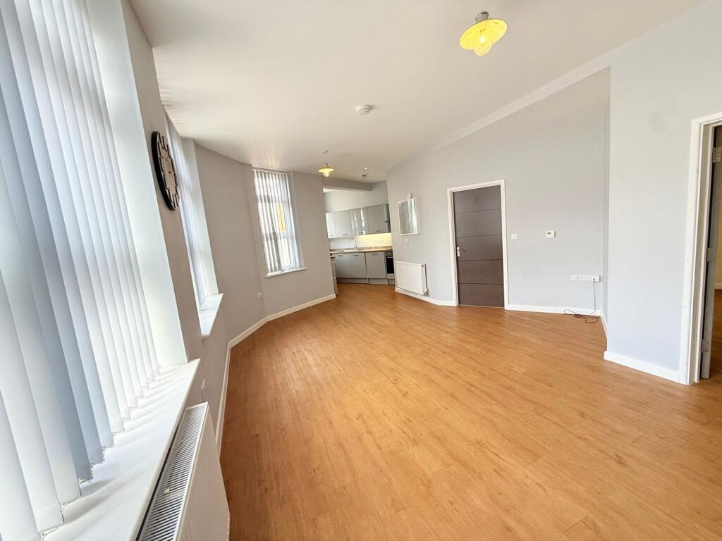 Apartment in Wellington, Westford - View 2